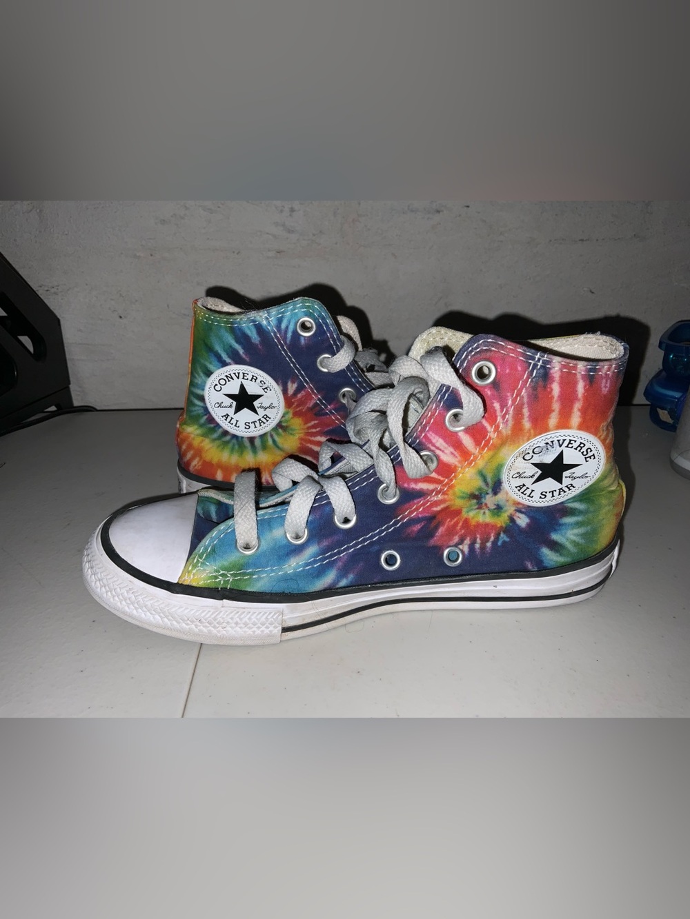 Converse Kids Chuck Taylor Tie-Dye High Top Sneakers - Rainbow size 2